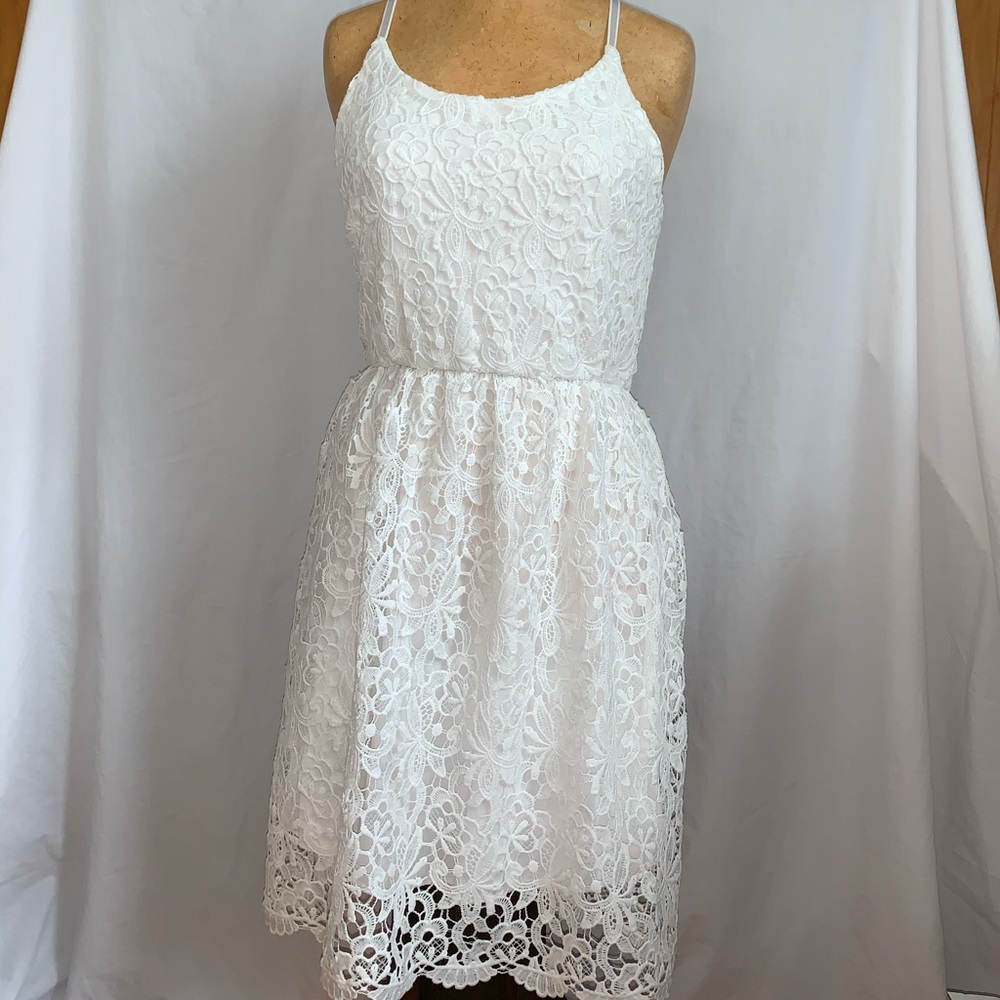JANICE  white lace dress w/spaghetti straps